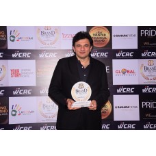 IZAARA wins ‘Emerging Brand of the Year Award’